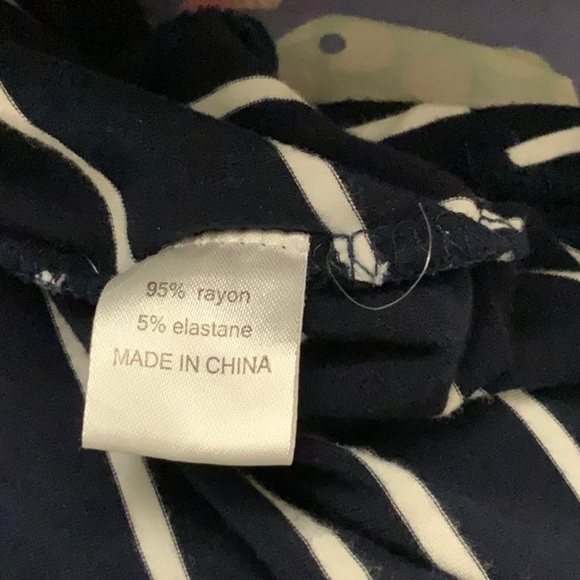 Sin + Sinners black striped top. High low with long sleeves. Size L - Picture 6 of 6